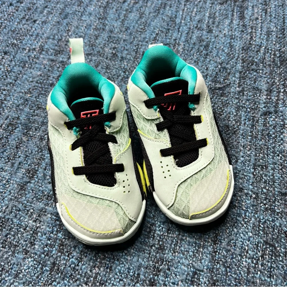 Nike brand jordan
